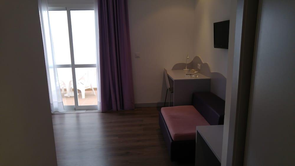 Отель Campomar Playa Эль-Пуэрто-де-Санта-Мария Экстерьер фото